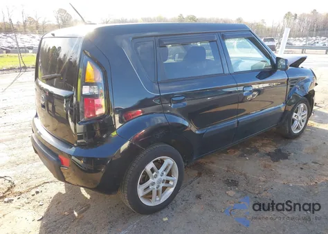 2010 Kia Soul + из США, поврежденный, VIN KNDJT2A23A7035311